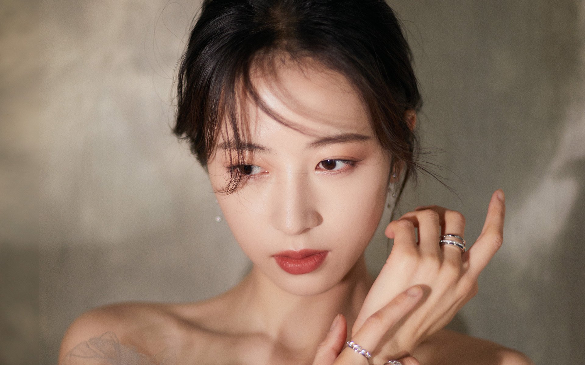 印度女子羽毛球双打组合淘汰中国队，晋级决赛。，印度羽毛球女单冠军